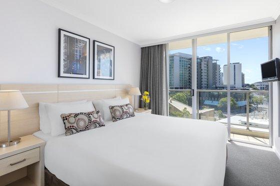 Oaks Brisbane Lexicon Suites Amenities photo