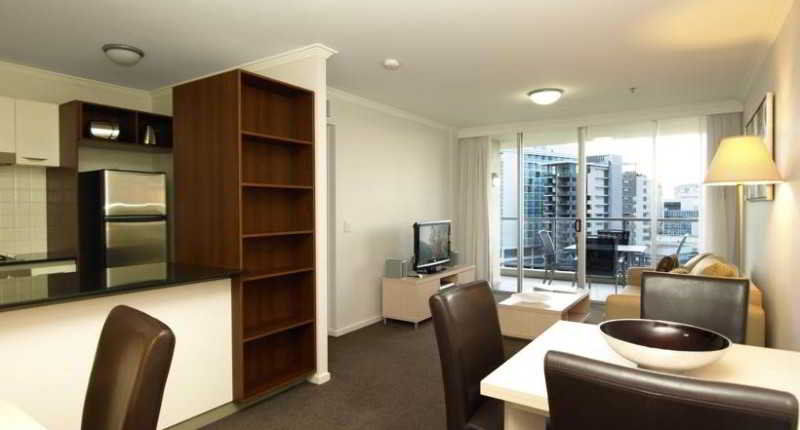 Oaks Brisbane Lexicon Suites Exterior photo