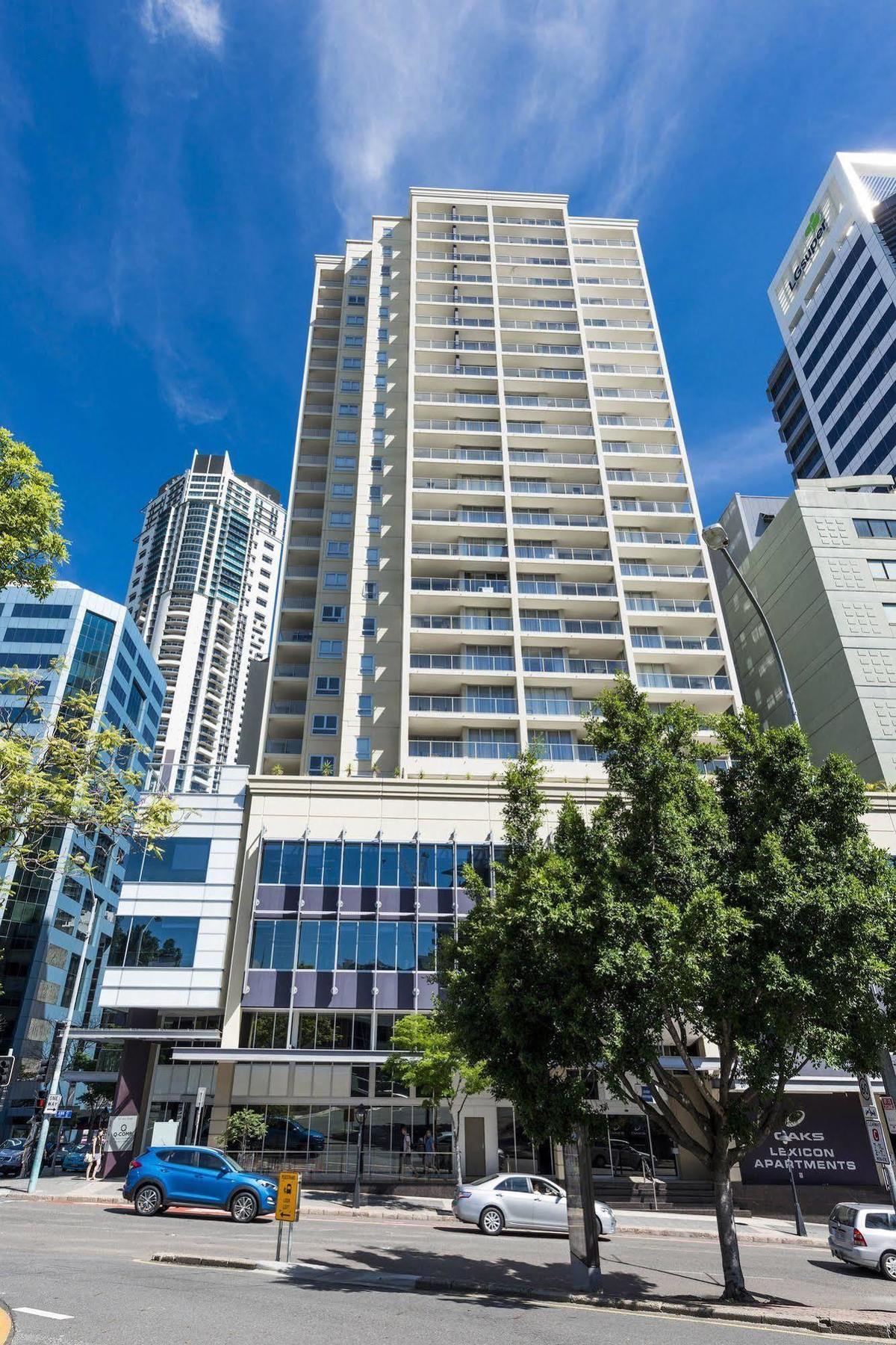 Oaks Brisbane Lexicon Suites Exterior photo